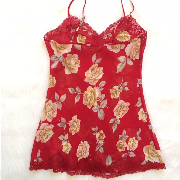 ๐ Victoria Secret Floral & Lace Slip ๐ - Picture 4 of 4